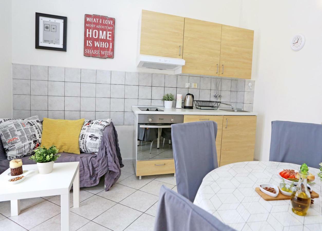 Apartments Tona Zaboric Eksteriør bilde